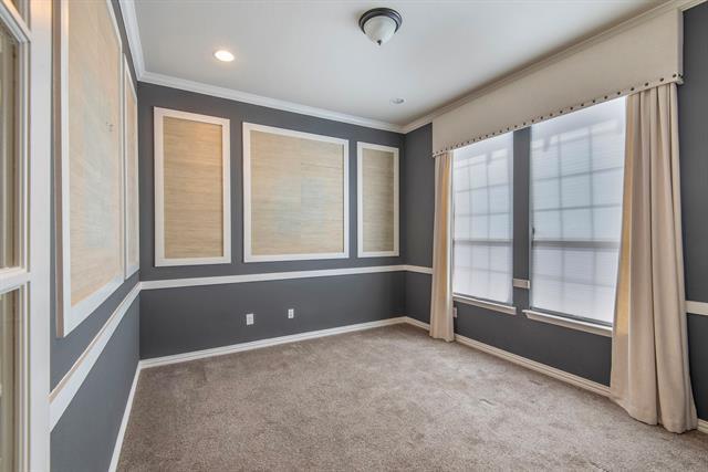 Foto del edificio - 5400 Grove Cove Dr