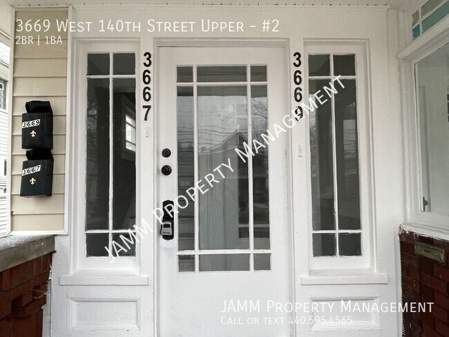 Foto del edificio - West Cleveland: UPPER UNIT Modern 2-Bedroom