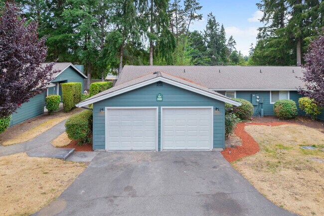 Foto del edificio - Pointe West Apartments | Port Orchard, WA