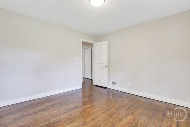 Building Photo - 5215 Habersham St