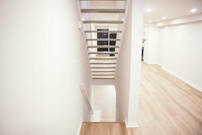 Foto del edificio - 916 W Lombard St