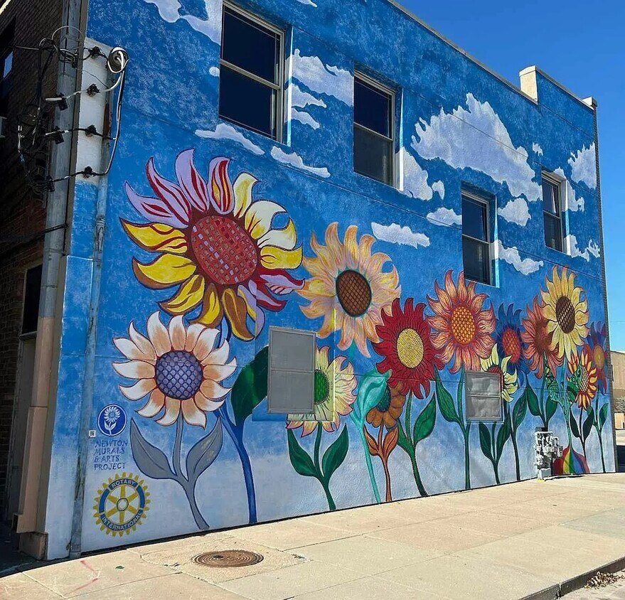 Primary Photo - Sunflower Estate LLC