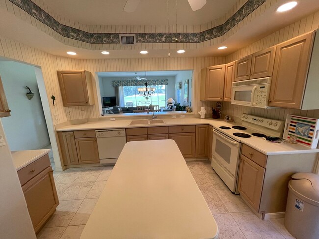 Foto del edificio - 8480 Mystic Greens Way #802 - Amber