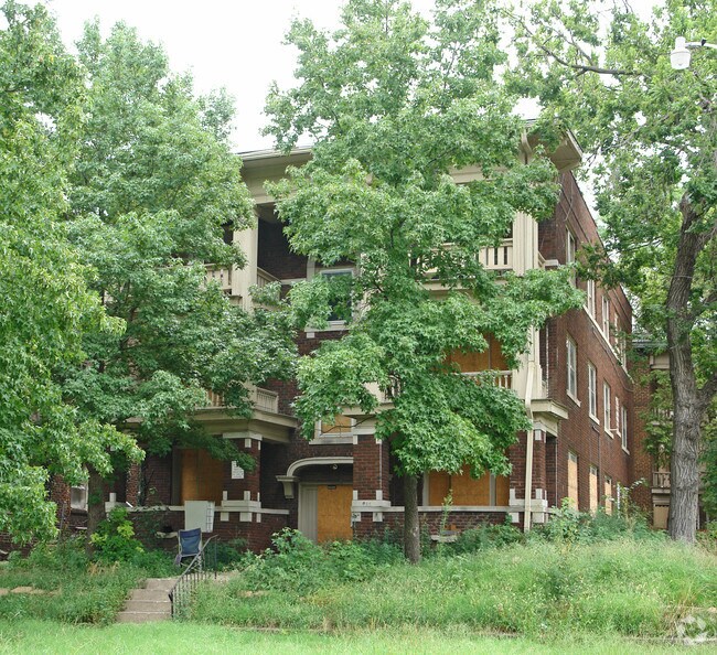 Foto del edificio - 630 SW Taylor St