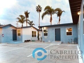Building Photo - 1307 Division St