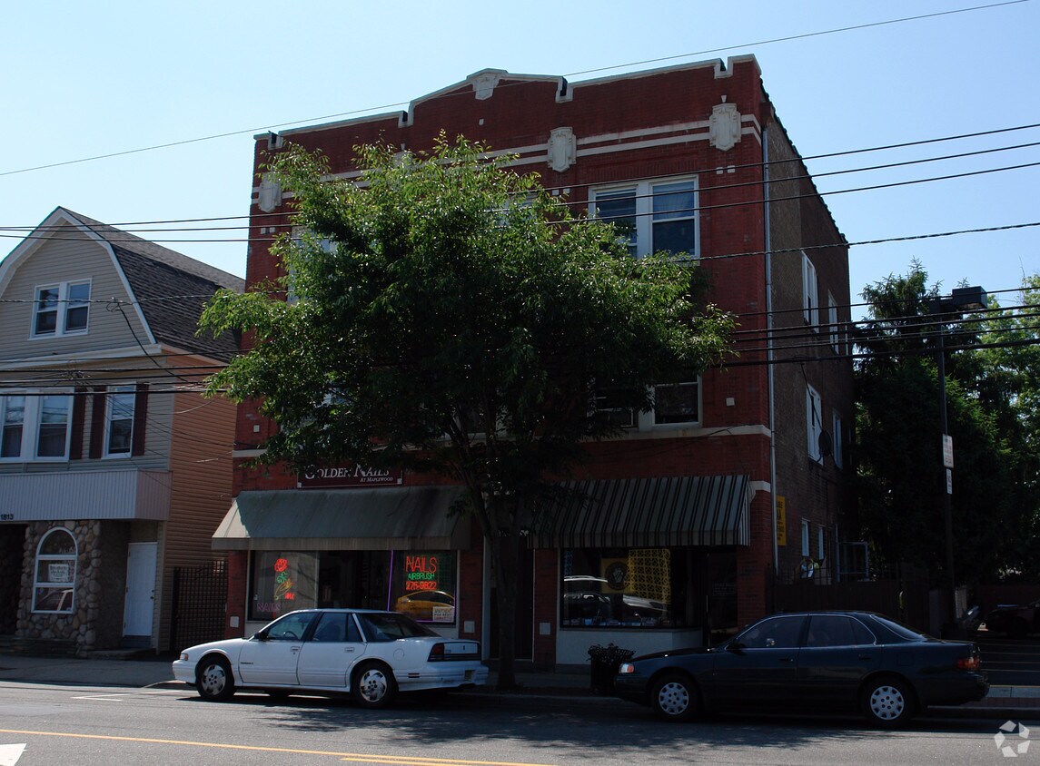 Building Photo - 1815-1817 Springfield Ave
