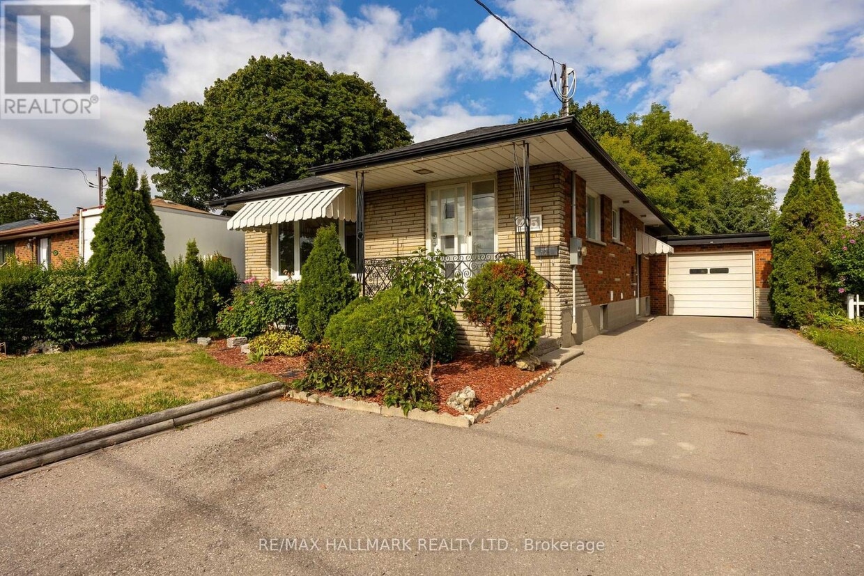 Primary Photo - 415 Stevenson Rd N