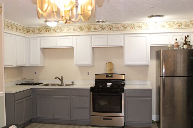 Foto del edificio - 9 Gerard Ct