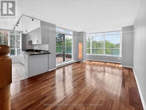Building Photo - 233 Beecroft Rd