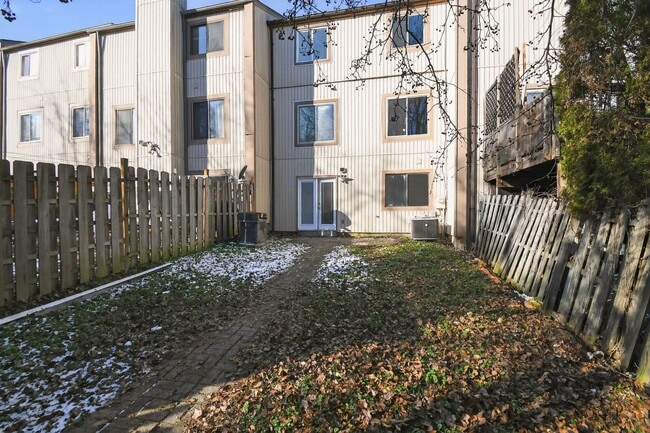 Foto del edificio - 4 Bed 3.5 Bath in Gaithersburg