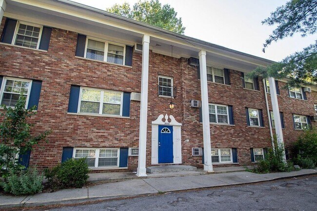 Building Photo - 3003 N Webster Ave