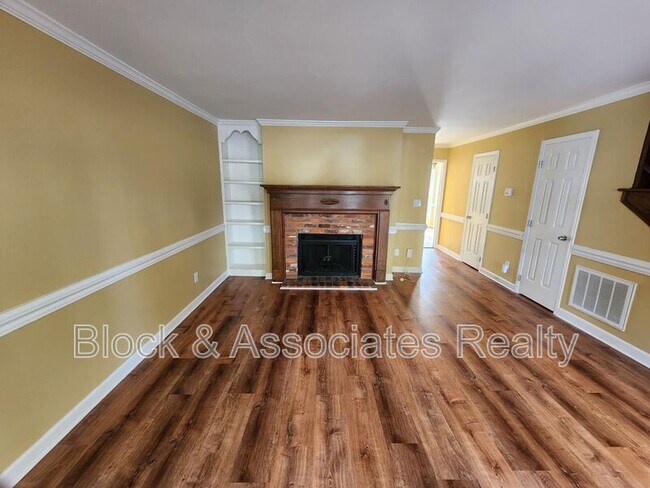 Building Photo - 4607 Hershey Ct