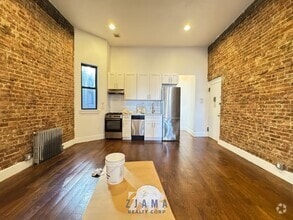 Building Photo - 1047 Bedford Ave