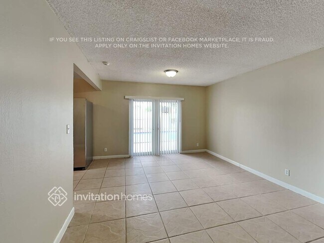 Foto del edificio - 328 SW 80th Terrace