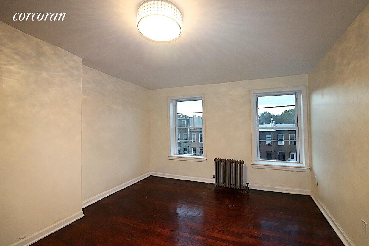 Foto principal - 643A Greene Ave Unit #4