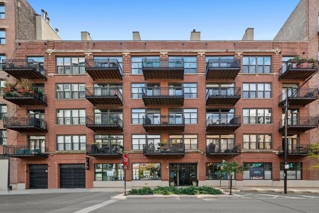 Foto principal - 375 W Erie St