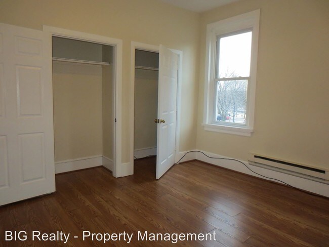 Building Photo - 6 N Hanover St