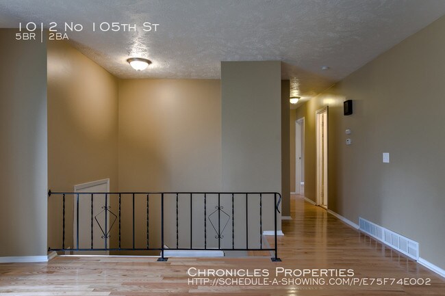 Building Photo - 1012 N 105th St