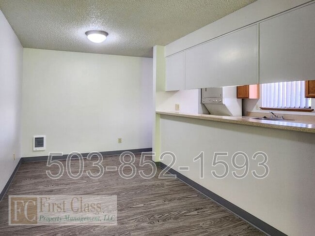 Foto del edificio - 4748 SW Murray Blvd