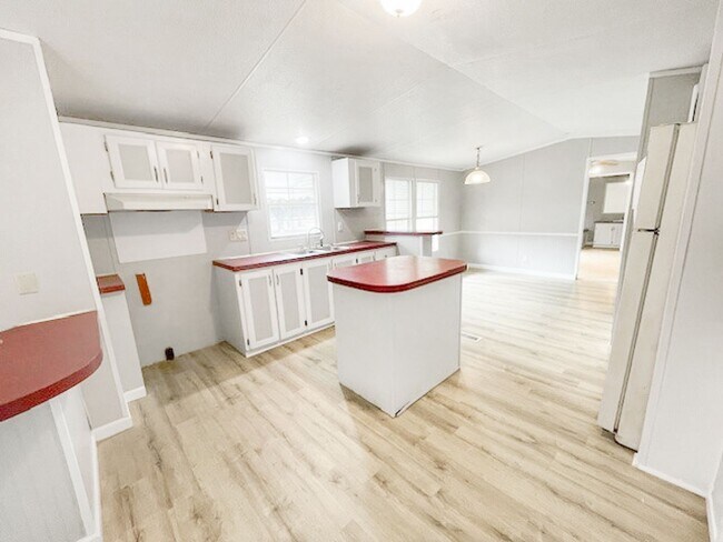 Foto del edificio - Palmetto Woods – Spacious 3 Bed, 2 Bath Homes in Sumter, SC!