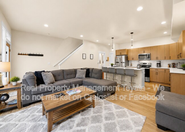 Building Photo - 4228 Braeburn Ln