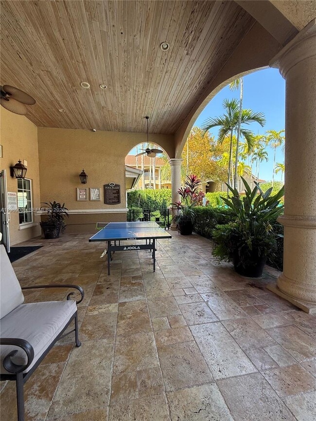 Foto del edificio - 11631 SW 2nd St