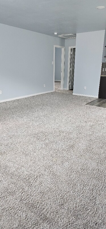 Foto del edificio - 411 E Day St