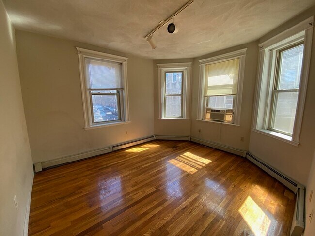 Foto del edificio - 9 Colborne Rd