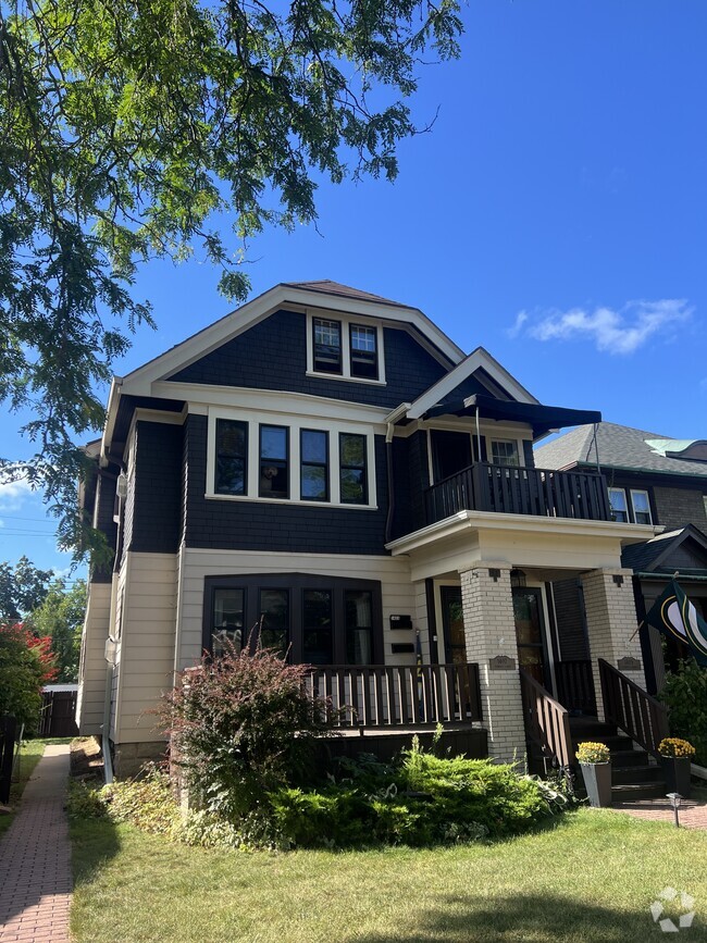 Front of Duplex Home - 1407 E Elmdale Ct