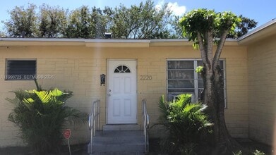 Building Photo - 2210 NE 170th St