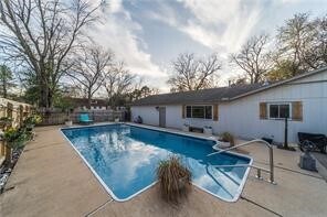 Foto del edificio - 902 NW K St