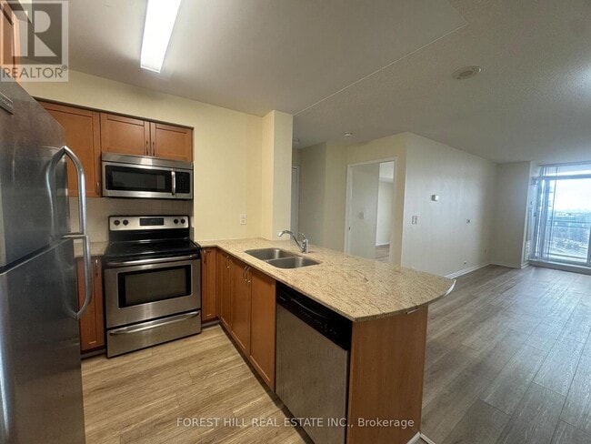 Building Photo - 75 King William Crescent