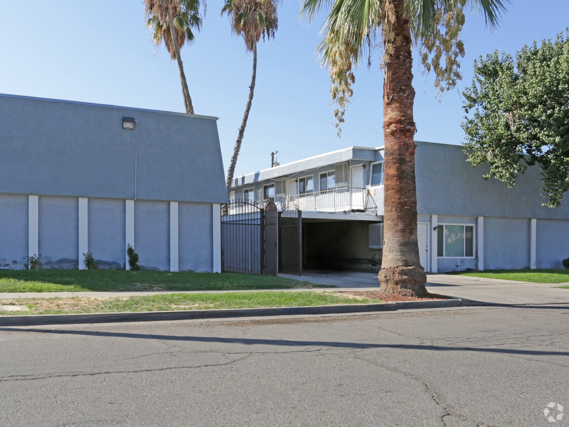 Building Photo - 1397 San Bruno Ave