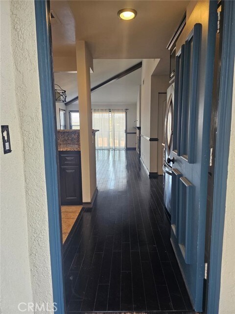 Building Photo - 30902 Club House Dr