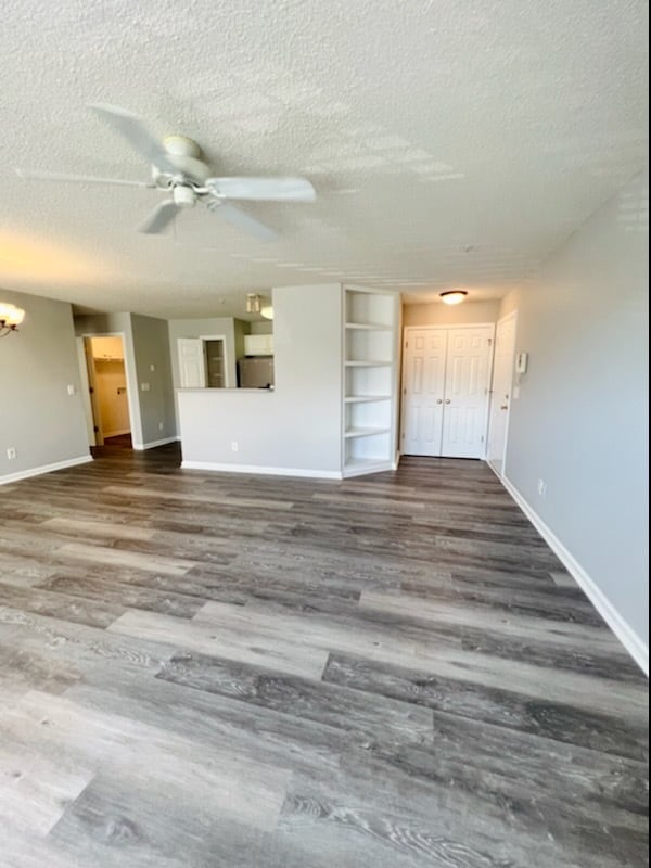 Building Photo - 6109 Hedgecock Cir