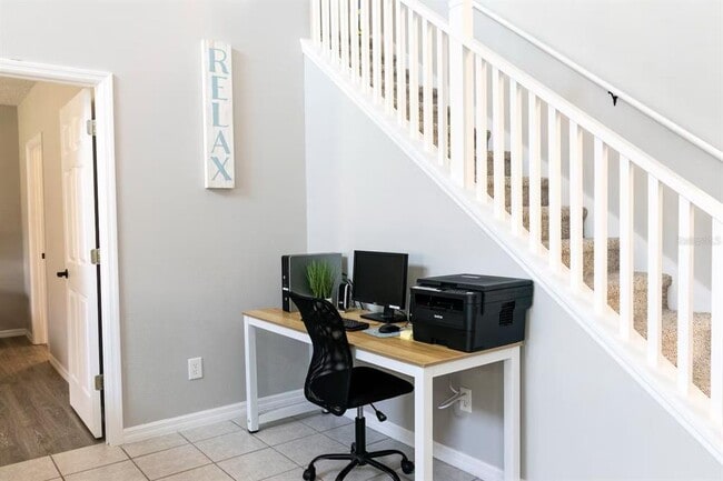 Foto del edificio - 251 Hypolita Ave