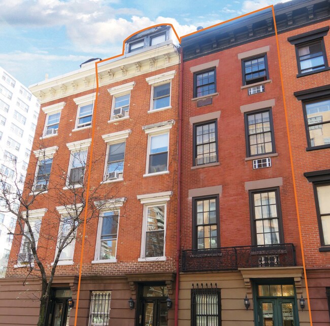 Building Photo - 402 W 22nd St