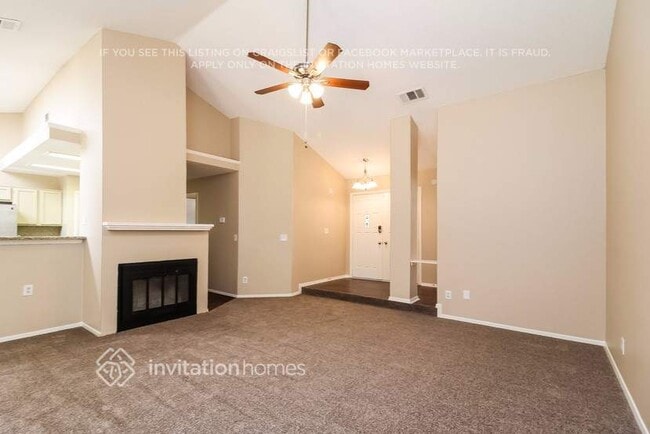 Building Photo - 3216 Cliffview Dr