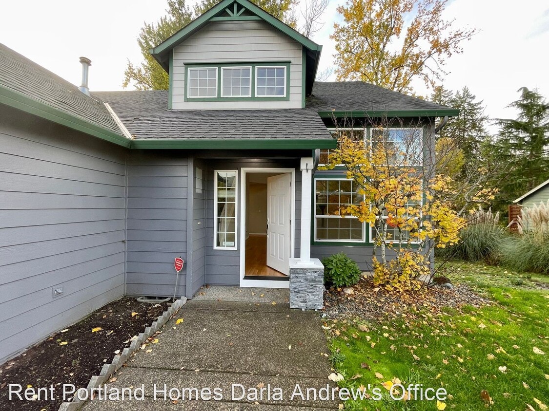 Primary Photo - 3 br, 2.5 bath House - 13459 SE Warren Ct.