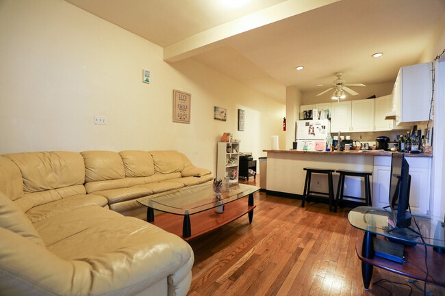 Photo - 322 St Paul St Apartment