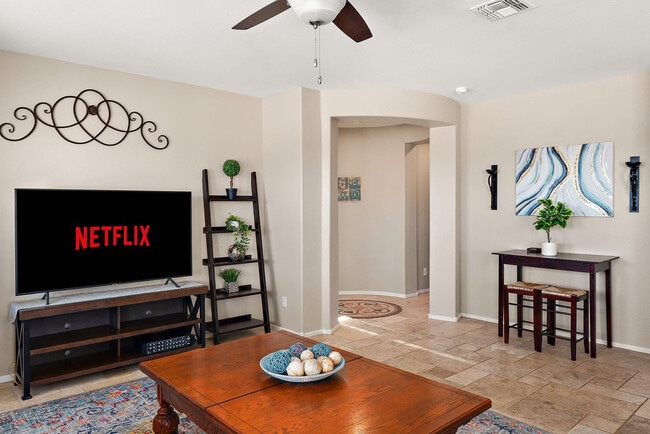 Building Photo - 4123 S Adelle