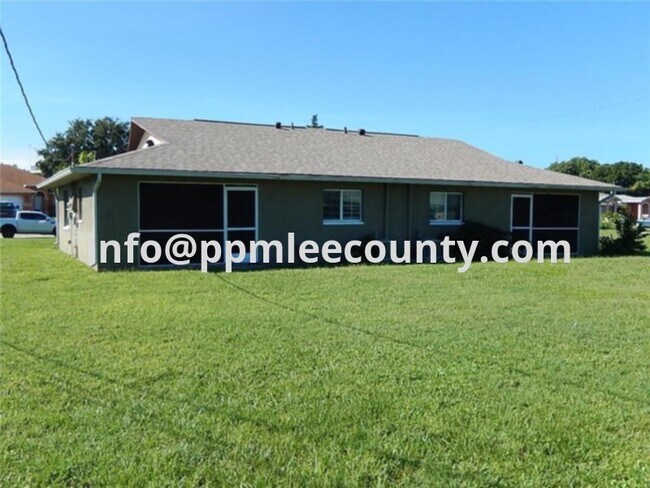 Building Photo - Southeast Cape Coral