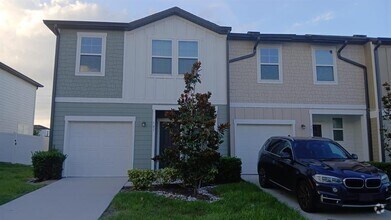 Building Photo - 541 Madison Dr