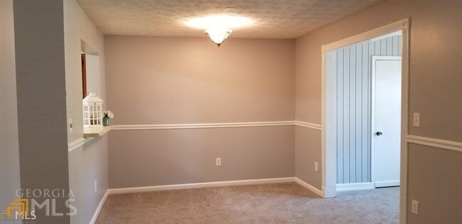 Building Photo - 6434 Pinebark Way