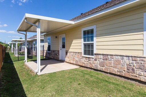 Foto del edificio - Beautiful 3 Bedroom Duplex Located in Waco...