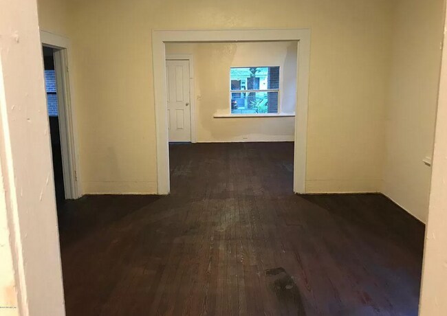 Foto del edificio - Spacious 3 bed / 2 bath home for rent!