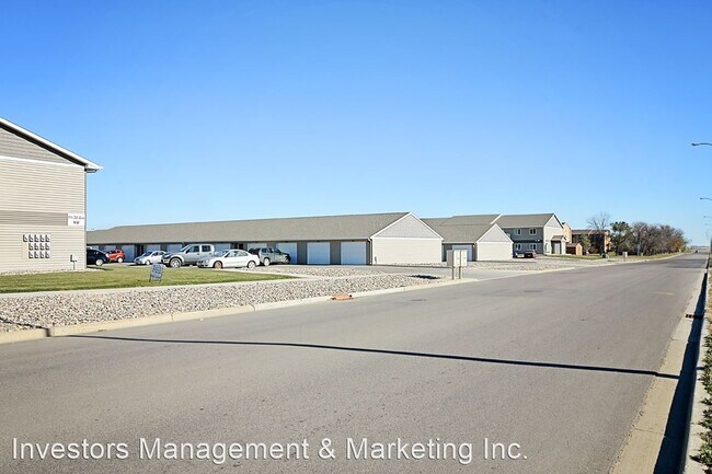 Foto del edificio - 3700 2nd St NE