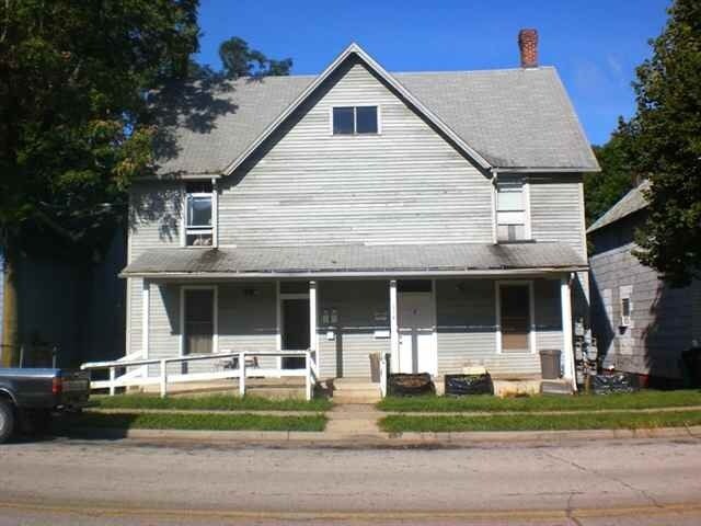 Primary Photo - 216 - 218 S 5Th St