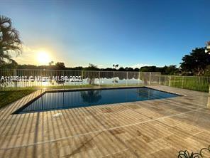 Primary Photo - 1650 Harbour Side Dr