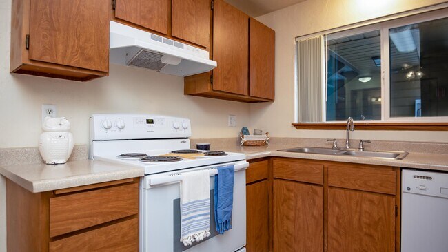 Broadway Center Apartments - Eugene, OR | Apartments.com